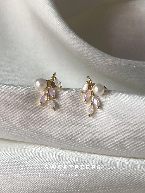 personalized couples necklace gold Foliage Pearl Leaf Stud