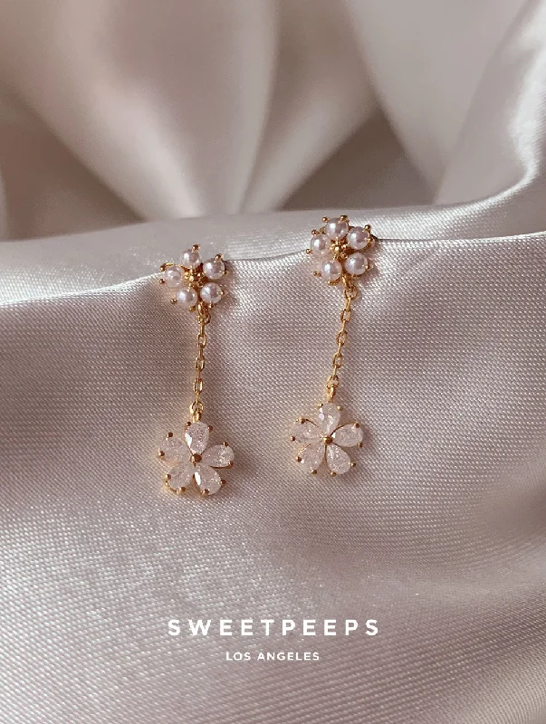 adjustable braided rope ring Sahana Petals Studs