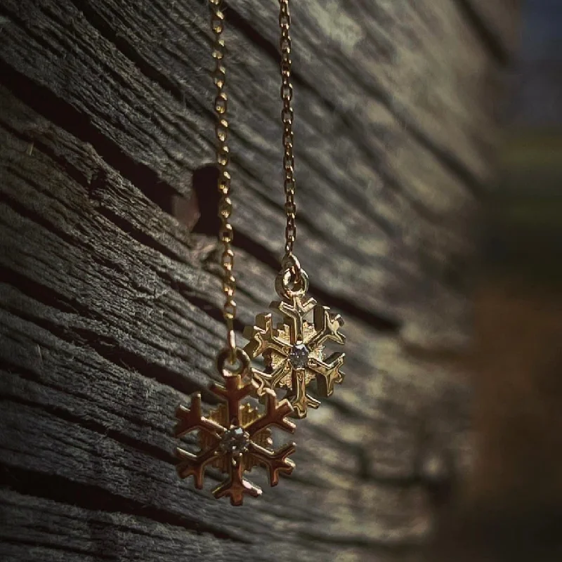 bohemian anklet with shells Snowflake Earrings