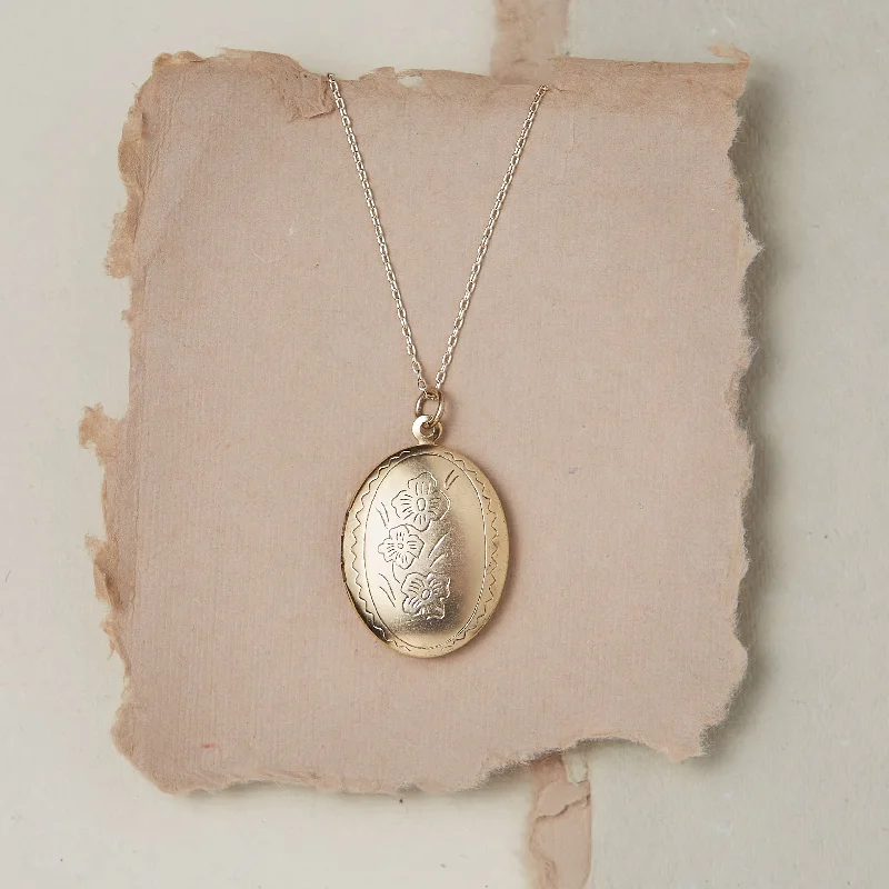 rustic wooden bead bracelet Floral Oval Locket