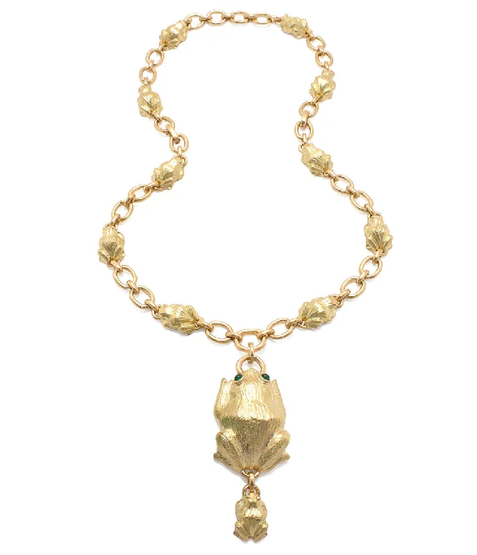 gold-plated figaro chain Frog Chain Necklace