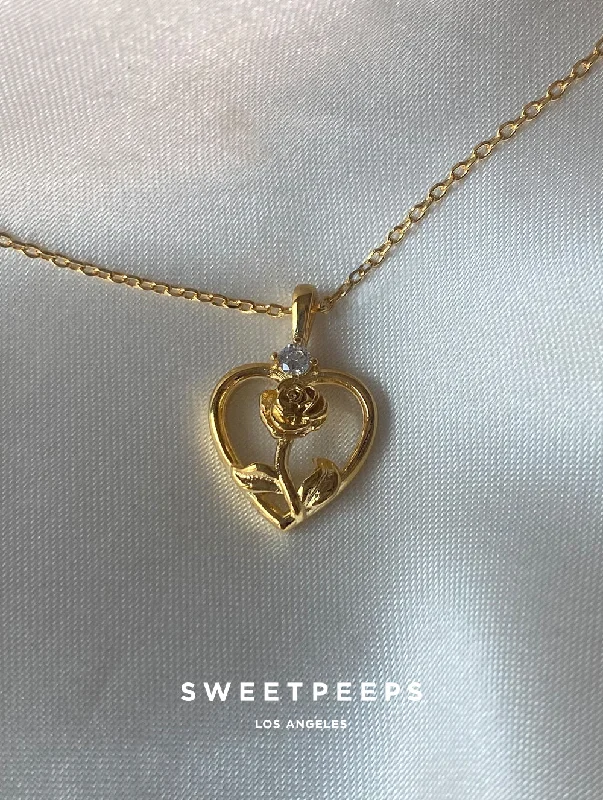handmade leather ring Rose Heart Necklace